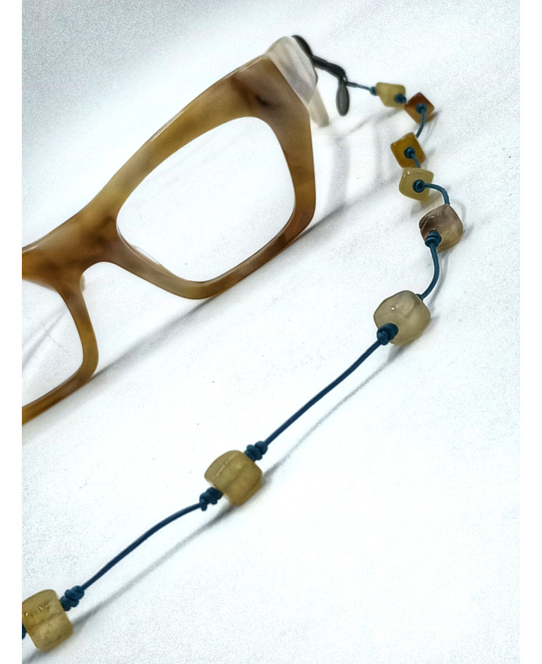 AGATA TOAST EN CUERO AZUL PARA GAFAS